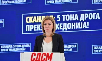 Кузеска: Нема одговор како пет тони дрога вредни 40 милиони евра поминале граница