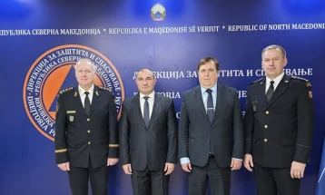 Средба на Ангелов со чешкиот амбасадор и директорот на Генералниот директорат за противпожарна и спасувачка служба на Чешка