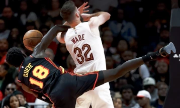 НБА ги казни Гвеј и Рид за тепачка за време на натпреварот Минесота - Атланта