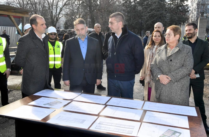 Filloi ndërtimi i sallës sportive shkollore në SHFK “Dimo Haxhi Dimov” në Vllae