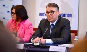 Филков: Барањата од ДУИ се национално-романтичарски теми од минатиот век