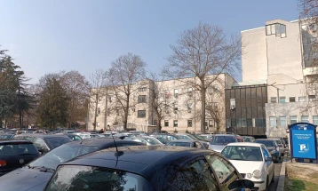 Алиу најави четири начини на плаќање паркинг на Клинички, за онколошки пациенти ќе продолжи да биде бесплатен