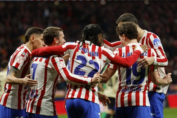 Атлетико Мадрид ја надигра Барселона за едно полувреме