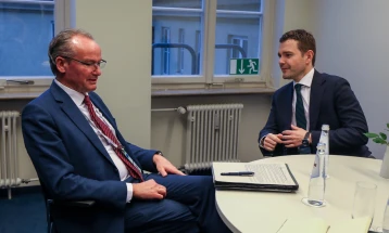 Муцунски до Крихбаум: Посветени сме на реформите и унапредување на добрососедските односи