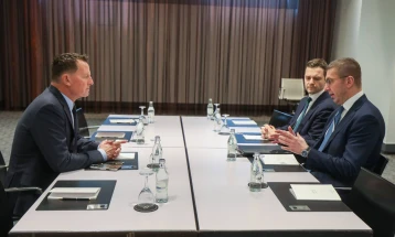 Средба на Мицкоски со Гренел: Стратешките односи со САД се темелот на нашата стабилност и економски развој