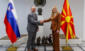 Средба Чуповска-Ристова - Павлин: Успешната македонско-словенечка одбранбена соработка ја зацврстува безбедноста на целиот регион