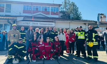 Во штипското медицинско училиште симулација на вежба во услови на поплава