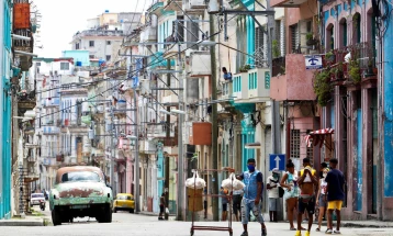 Шпанија ќе обезбеди хуманитарна помош за Куба преку системот на ОН, објави Мадрид