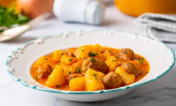 Ќофтиња со компири