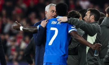 Мурињо: Винисиус по голот требаше да биде во прегратка на играчите на Реал, а не да се расправа со 60.000 луѓе