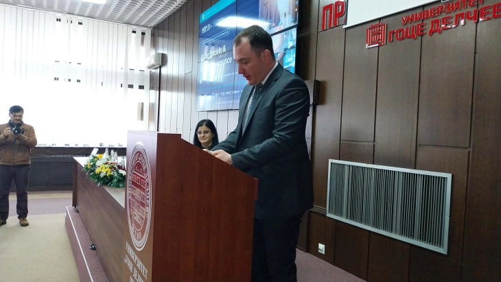 Андоновски: Имаме системски пристап за употребата на вештачката интелигенција