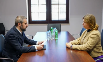 Bozhinovska - Rama: Lidhja e vendit me gaz është një hap kyç drejt stabilitetit energjetik dhe integrimit rajonal