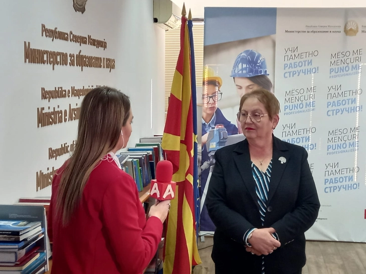 Јаневска: Предлог-законот за високото образование не дозволува вонредно студирање на дел од регулираните професии