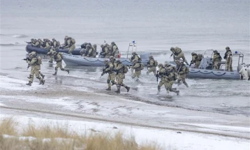 Германија: 3.000 војници на НАТО изведоа голема вежба за десант со амфибиски сили