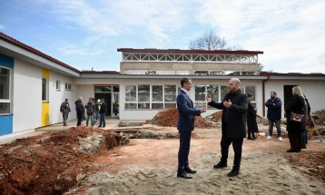 Велковски и Костовски извршија увид во изградбата на нова детска градинка во Бутел 2