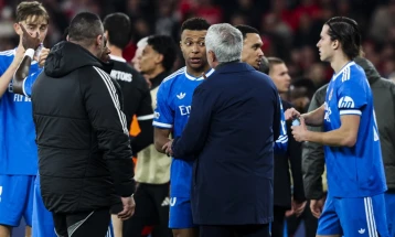 Чилаверт: Мбапе зборува за вредности, а живее со трансвестит - тоа не е нормално