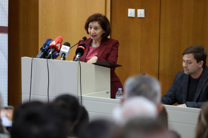 Siljanovska-Davkova: We bear responsibility toward language as an invaluable treasure and powerful instrument of peace