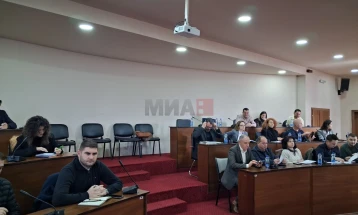 Ќура: Ископувањата околу изворот „Шум“ причина за матноста на водата во Струга, ќе се бара кривична одговорност и итна санација на состојбата