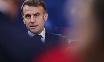 Макрон: Не верувам во меѓународен поредок што е сведен на однос меѓу господар и вазал