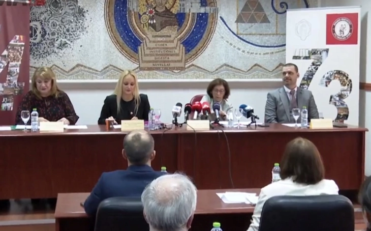 Обраќање на претседателката Сиљановска-Давкова на дебатата за предлог-законот за помилување (во живо)