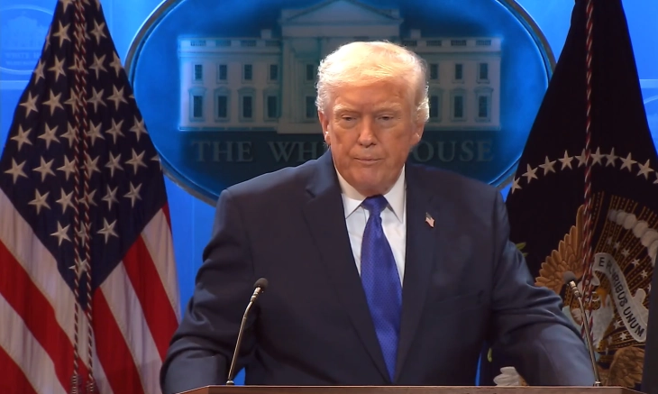 Трамп ја нарече пресудата на Врховниот суд за царините „длабоко разочарувачка“