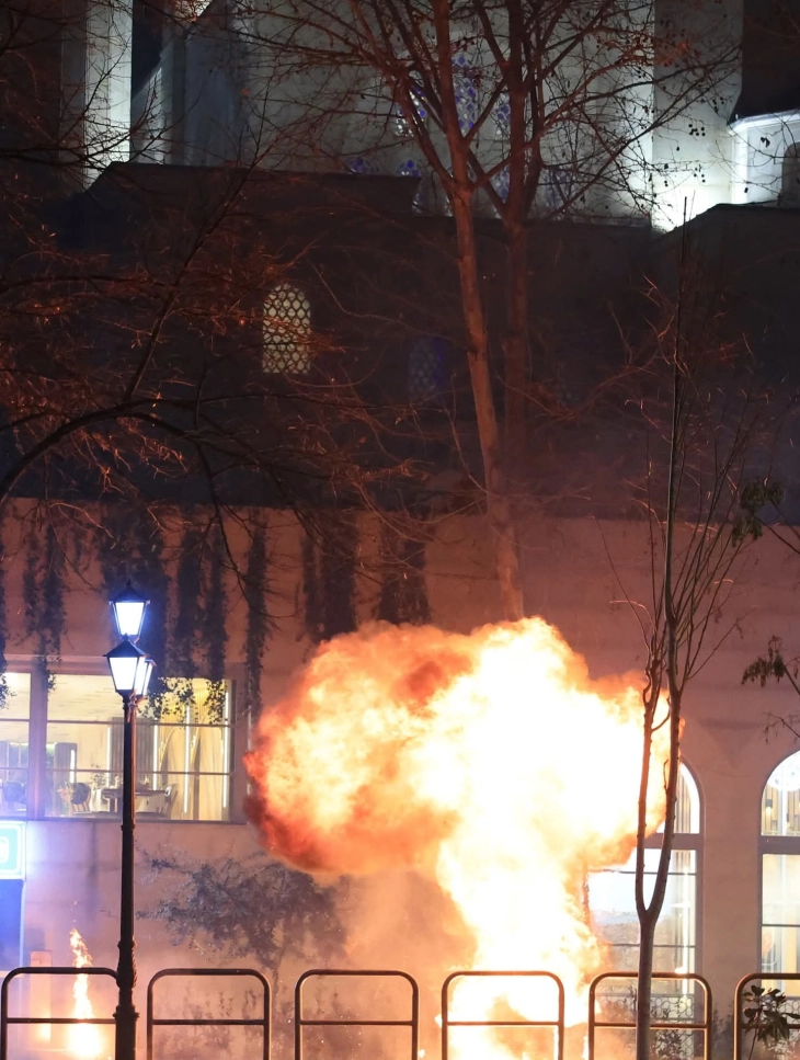 За насилните акти на синоќешниот протест во Тирана уапсени 46 лица