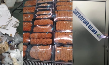 Уништени над еден тон небезбедна храна од продавници за здрава храна