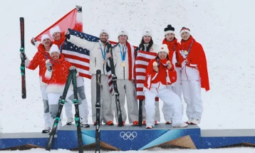 ЗОИ2026: Злато за Американците во скијачки акробатски скокови