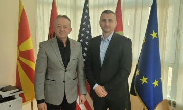 Почесниот македонски конзул  во Бурса, Турција во посета на Дебар