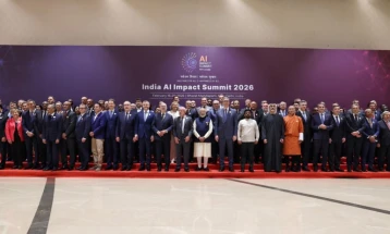 Во декларација од Глобалниот самит во Њу Делхи се повикува на безбедна, сигурна и стабилна вештачка интелигенција