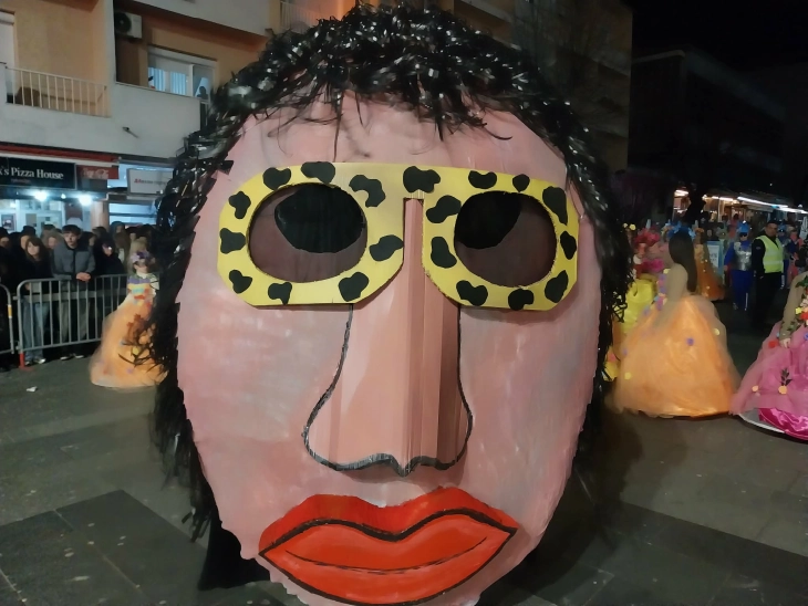 Вековната карневалска традиција уште еднаш ја крена на нозе Струмица