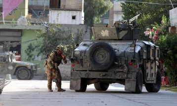 Pakistani sulmoi baza të talebanëve në Afganistan