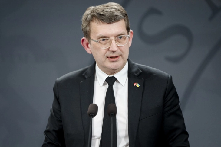 Poulsen: Danimarka nuk ka dijeni se një anije spitalore është rrugës për në Grenlandë, banorët e saj po marrin të gjithë kujdesin e nevojshëm shëndetësor