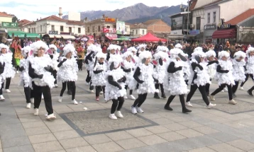 Маската „Весела фарма“ е најдобрата на прилепскиот карневал „Прочка“