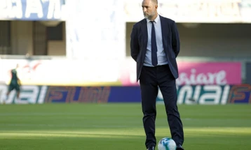 Tudori i bindur se Totenhemi do të mbetet në Premier ligë