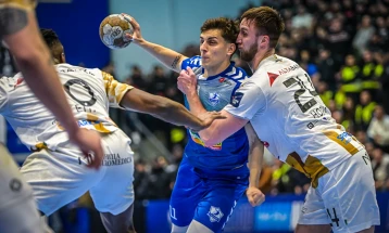 Лидерот Вардар на стартот од плеј офот со две гостувања во Автокоманда и Битола