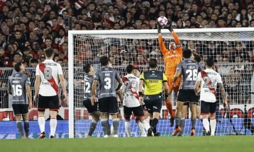 Në Argjentinë grevë e klubeve për shkak të akuzave kundër kryetarit të asociacionit të atjeshëm tël futbollit