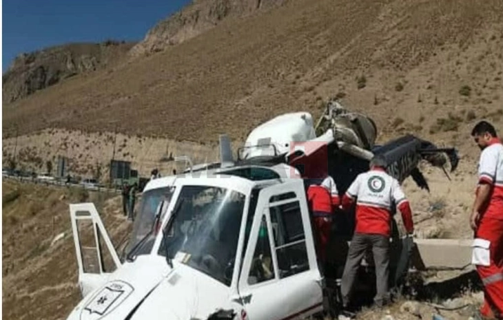 Helikopteri ushtarak iranian rrëzohet në treg në provincën Isfahan, katër të vdekur