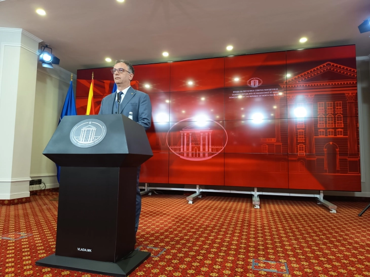 Aliu: Janë marrë licencat e gjashtë kompanive të cilat kultivonin marihuanë për qëllime mjekësore për shkak të parregullsive të konstatuara