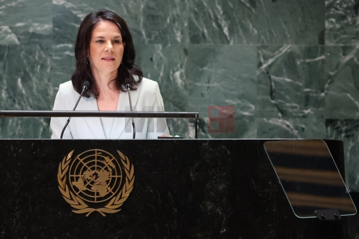 Бербок ги повика САД во целост да ја платат членарината за светската организација