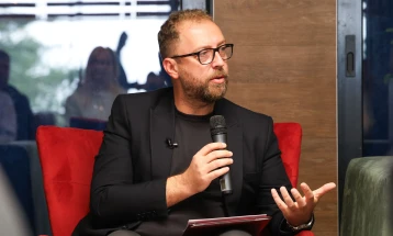 Министерот Љутков во работна посета на Кичево по изборот за Град на културата 2026