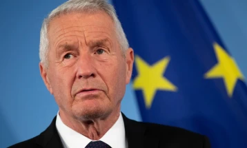 Ish kryeministri norvegjez, Jagland, është arrestuar për shkak të marrëdhënieve të afërta me Epstein, ka bërë tentim për vetëvrasje
