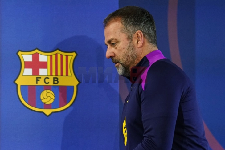 Flik vendos gjoba të mëdha për lojtarët e Barcelonës për vonesa