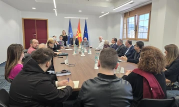 Стоилковиќ се сретна со претставници на граѓански организации кои ги претставуваат различните етнички заедници во земјата