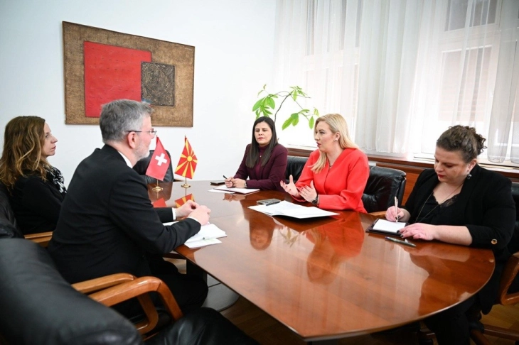 Takim Dimovska- Zomer: Mbështetje për reformat dhe digjitalizimin e Kuvendit