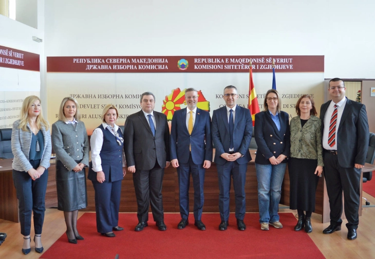 Швајцарска поддршка за ДИК во функција на исполнување на европските демократски стандарди