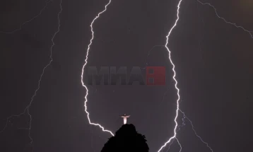 Бројот на загинати по поројните дождови во Бразил се искачи на 46