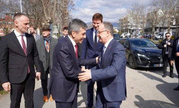 Mexhiti pret Begajn në Shkup: “Mirë se erdhe vëlla, president i Shqipërisë”