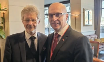 Унапредување на соработката меѓу земјите од Вишеградската група и Западен Балкан, во фокусот на средбата Милошоски - Вистричил