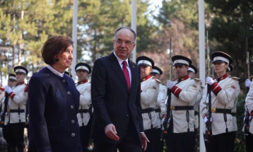 President Siljanovska Davkova welcomes Albanian counterpart Begaj